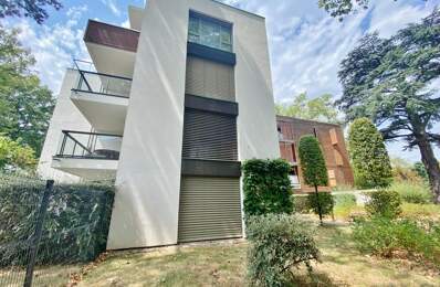 LYON 5e – POINT DU JOUR – APPARTEMENT LUMINEUX AVEC TERRASSE AU CALME — photo du bien