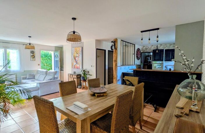 Maison À Vendre — photo 2