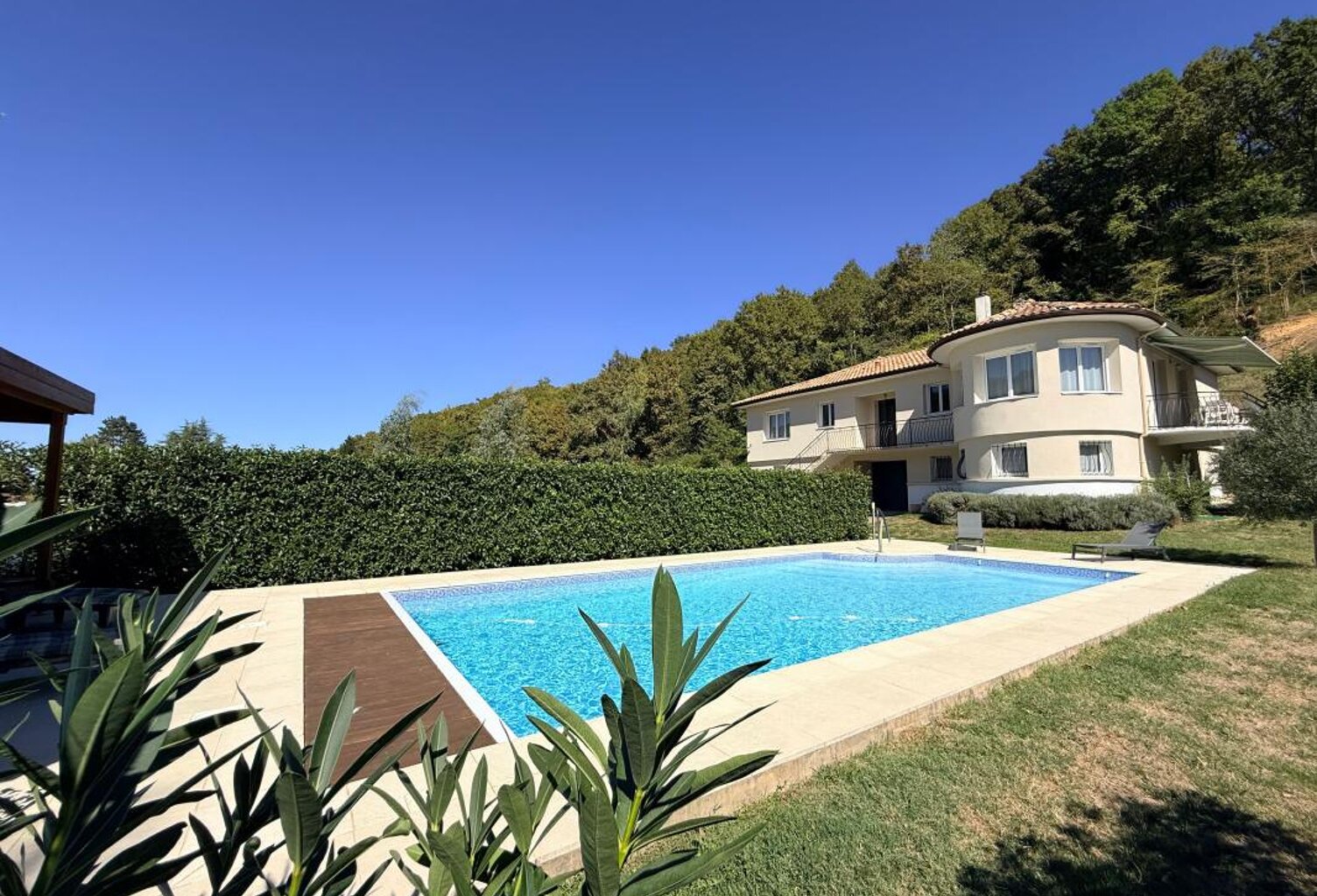 Calme, confort et piscine : votre future maison à Aire-sur-l’Adour — photo 1