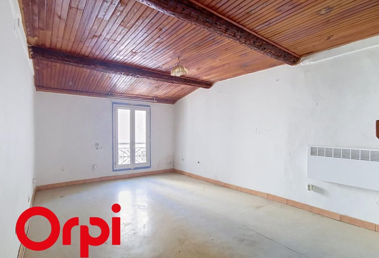 A vendre Centre Ville de TOULON (83000) - T2 44m² - 5 autres lots à vendre dans le même immeuble — photo 1