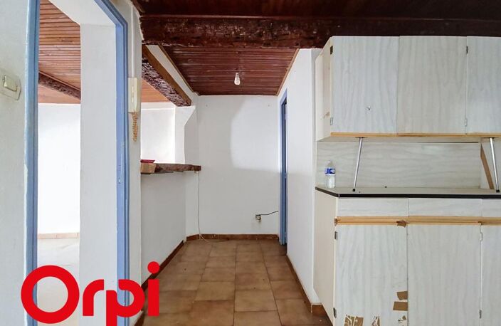 A vendre Centre Ville de TOULON (83000) - T2 44m² - 5 autres lots à vendre dans le même immeuble — photo 4