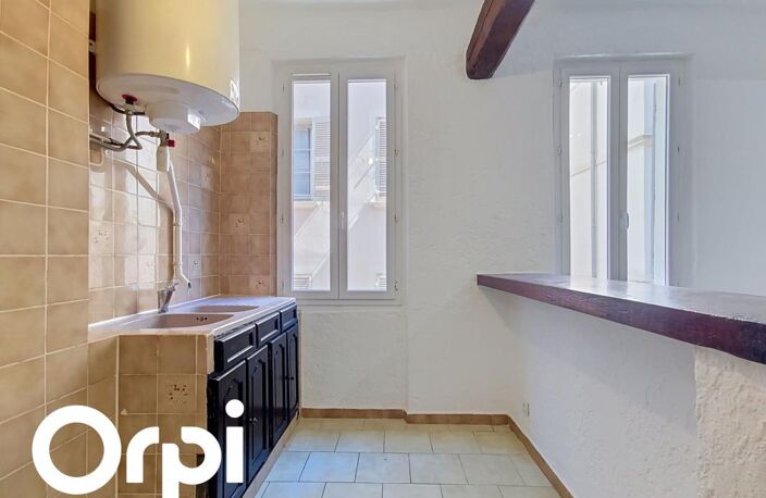 A vendre, centre historique de TOULON (83000), T1bis 42m² 3ème étage, d'autres lots a vendre dans le même immeuble — photo 4