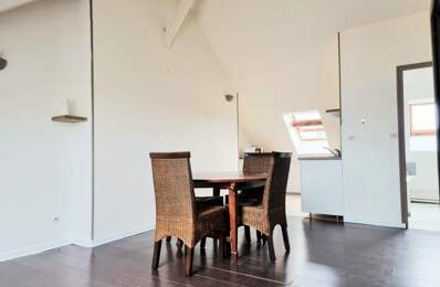 Appartement À Vendre — photo du bien