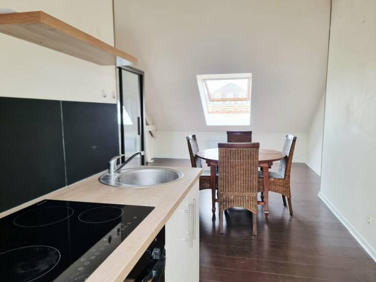 Appartement À Vendre — photo 1