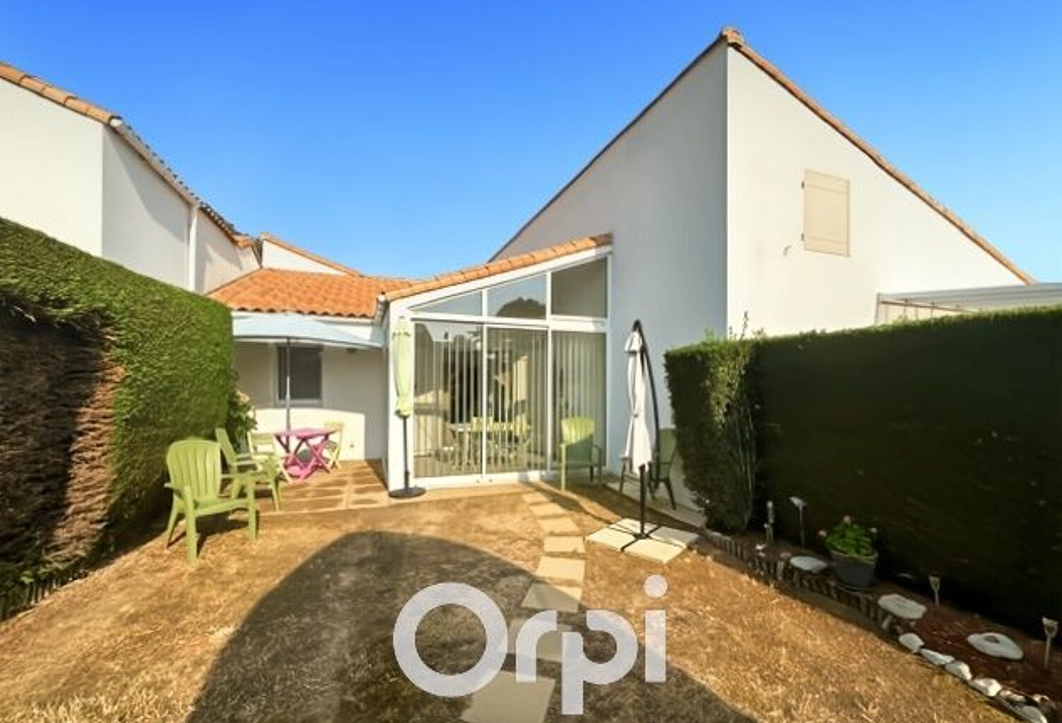 A vendre à JARD-SUR-MER - Maison avec jardin, garage et piscine à deux pas de l'océan — photo 1