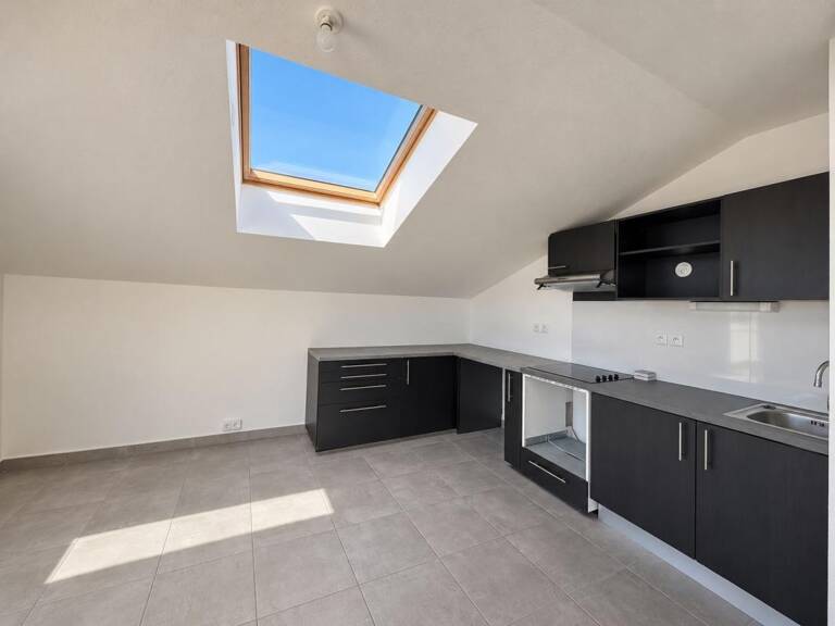 Tournefeuille Superbe T4 en dernier étage avec terrasse de 18m2 — photo 1