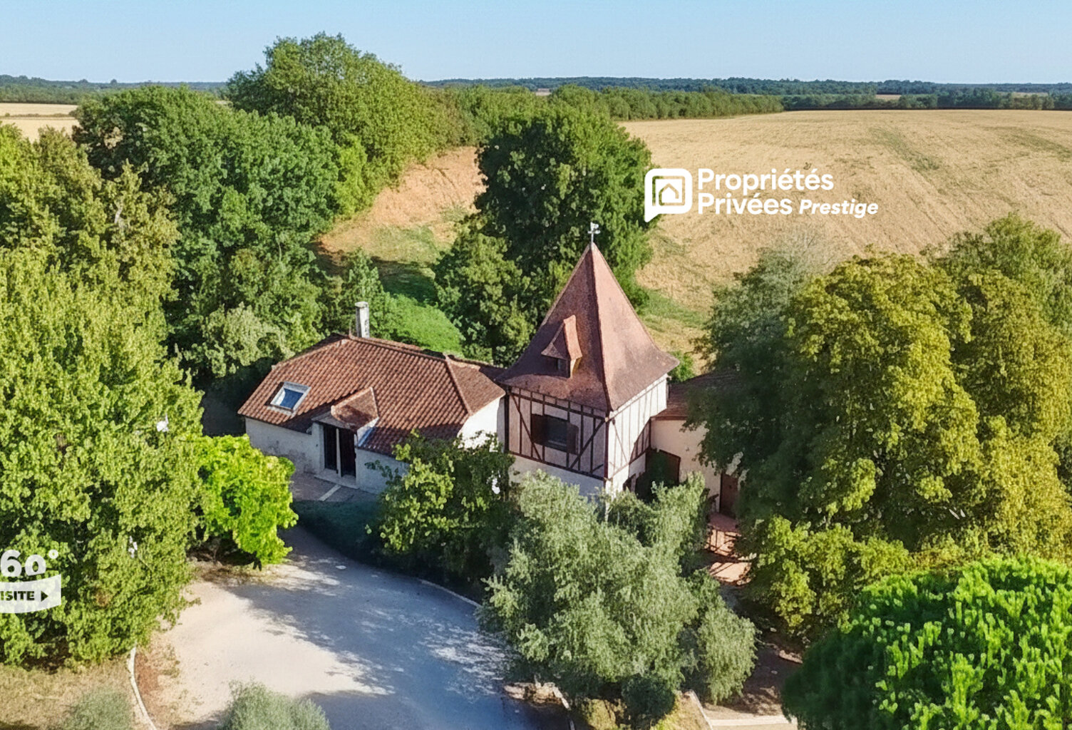 Laroque-Timbaut : Havre de Paix et d'Histoire : Domaine en Pierre du XVIIIe Siècle : Maison de Caractère 310 m² habitables +  dépendances - Terrain de 1,2 ha — photo 1