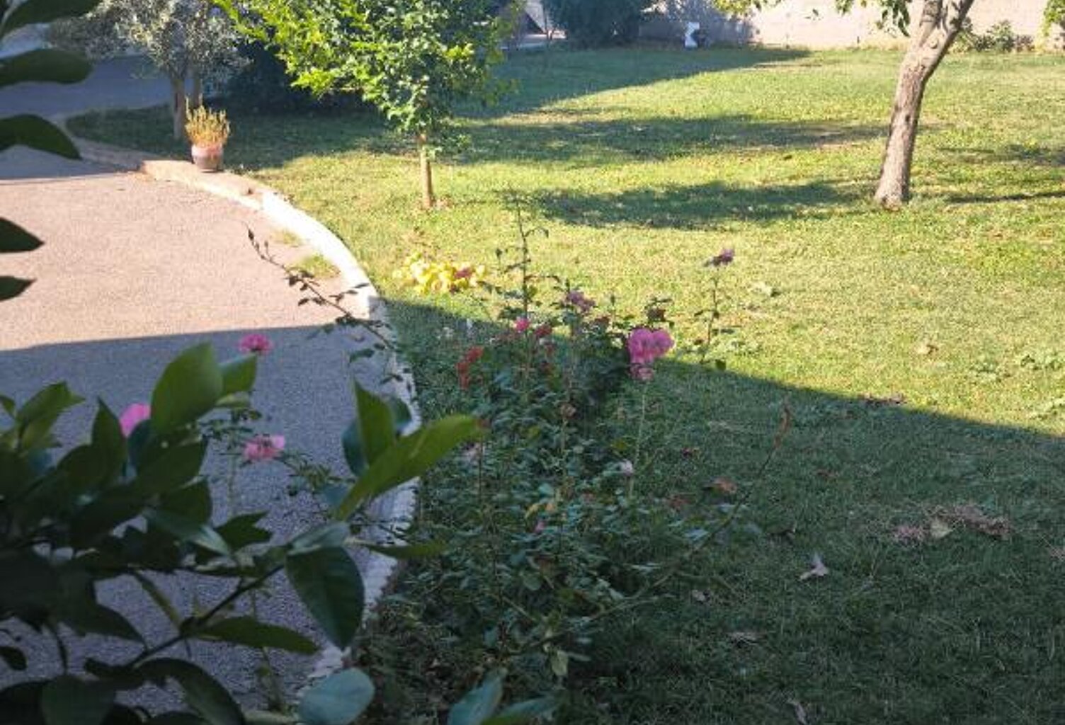 Roussillon - Belle maison individuelle  - terrain constructible — photo 1