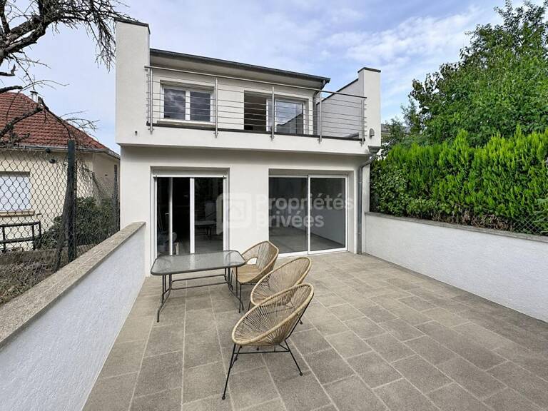 MAISON DE 110 M² AVEC 3 CHAMBRES, GRAND GARAGE ET JARDIN CLOS A ROMBAS — photo 1