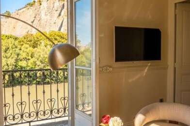 Appartement 3 pièces 1950 €