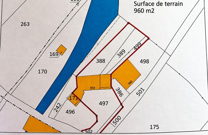 LAMURE SUR AZERGUES. Ancien moulin 285m2 avec dépendance, cour et jardin — photo 2