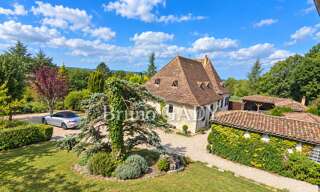 Maison 7 Pièces 270 m² à vendre à Thénac (24240)