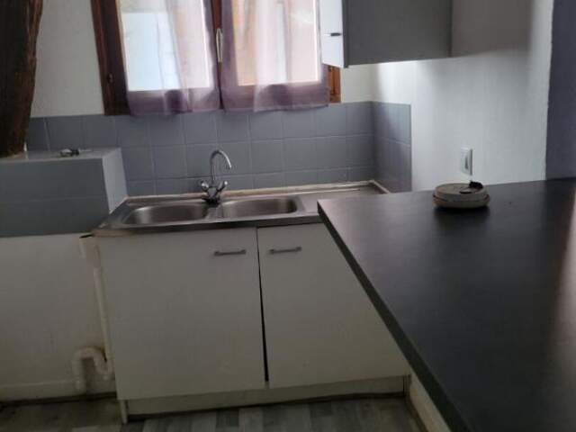 Rare à la vente ? T2 fonctionnel de 39 m² avec jardin et local ? Le Gué-de-Longroi — photo du bien