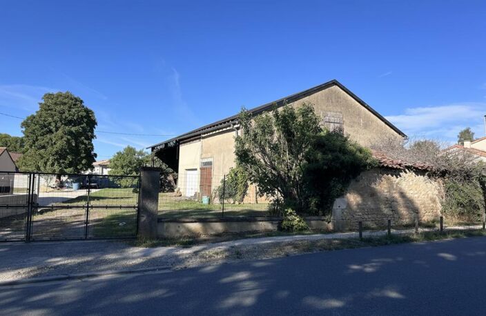BIGNOUX - Grange sur TERRAIN CONSTRUCTIBLE DE 1 500 M² — photo 3