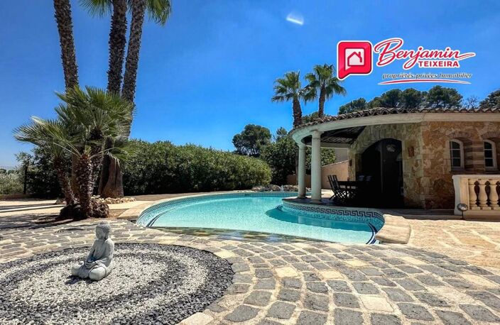Villa La Motte 7 pièce(s) 256 m2 - 2 logements distincts actuellement — photo 2
