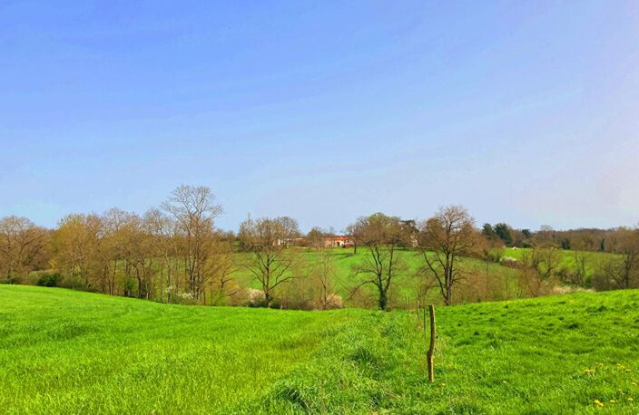 Ancienne grange et dépendances 180m2, sur terrain 2018m2 — photo 3