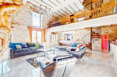 Maison 11 pièces 645000 €