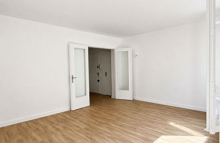 Appartement 3 pièces, rénové - 75 m² - Versailles Rive Droite — photo 3