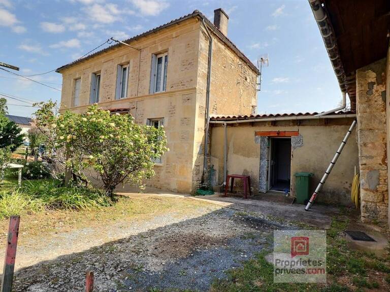 Deux Maisons 7 pièces dont 1 entièrement rénovée avec garage, dépendances + une autre maison attenante à rénover totalement — photo 1