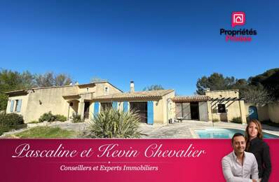 Maison de plain pied à Saint Chamas avec piscine — photo du bien