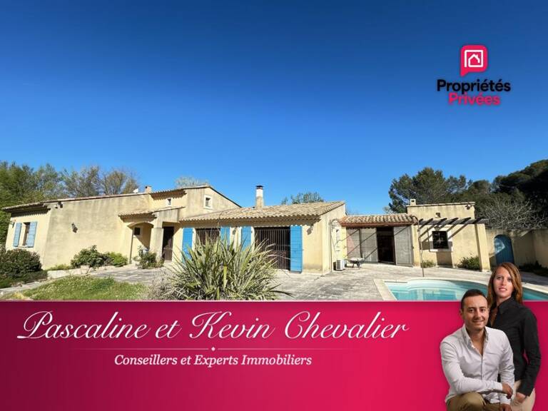 Maison de plain pied à Saint Chamas avec piscine — photo 1