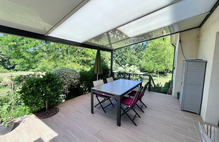 Belle maison traditionnelle de 172 m2 avec jardin de 2350 mètres et dépendance- Blaison-Gohier — photo 4