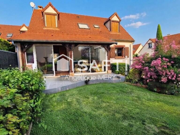 Sens : maison familiale avec jardin arboré — photo 1