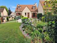 Sens : maison familiale avec jardin arboré — photo 4