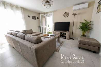 Appartement 4 pièces 121000 €