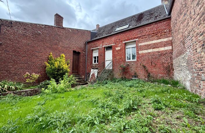 Maison semi-individuelle   134 m²  Jardin — photo 2