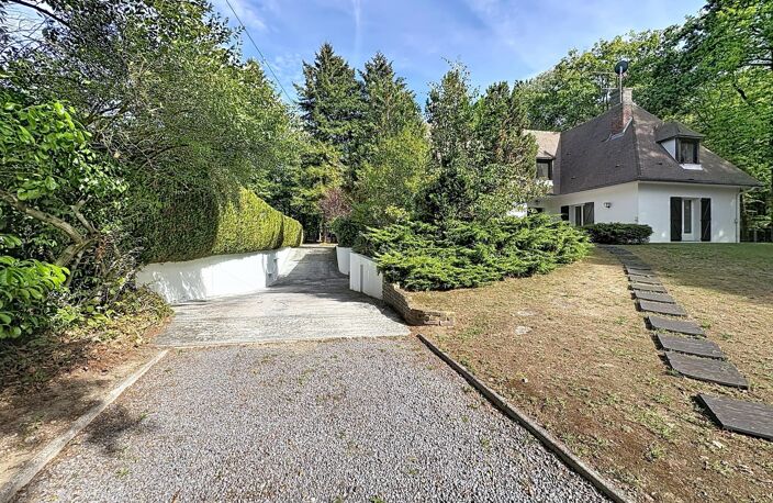 Belle propriété dans le lys avec boxes — photo 3