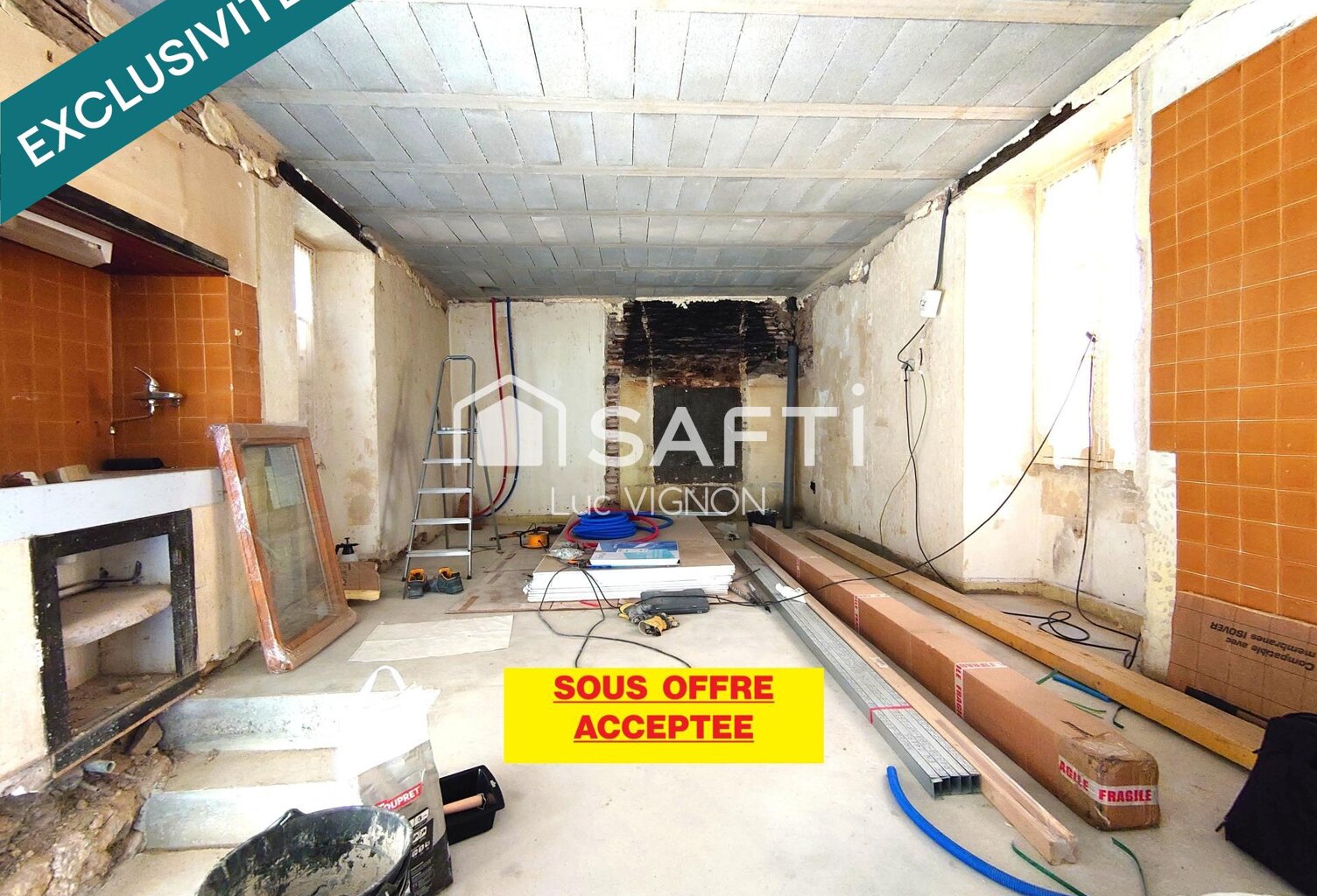 PETITE MAISON DE BOURG A TERMINER DE RENOVER — photo 1
