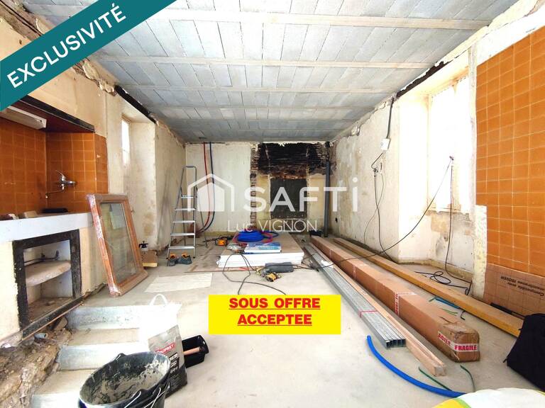PETITE MAISON DE BOURG A TERMINER DE RENOVER — photo 1