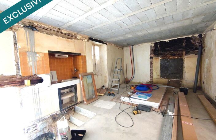 PETITE MAISON DE BOURG A TERMINER DE RENOVER — photo 2