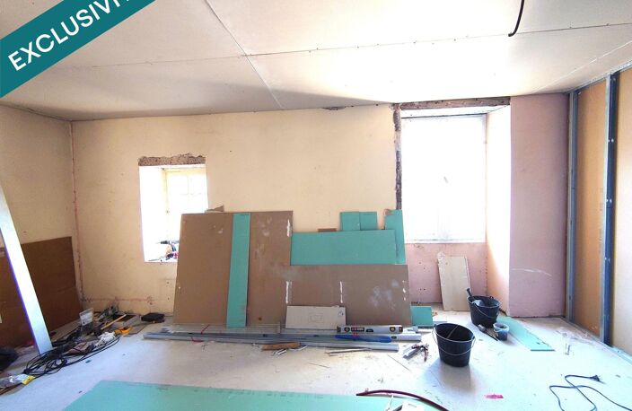 PETITE MAISON DE BOURG A TERMINER DE RENOVER — photo 4