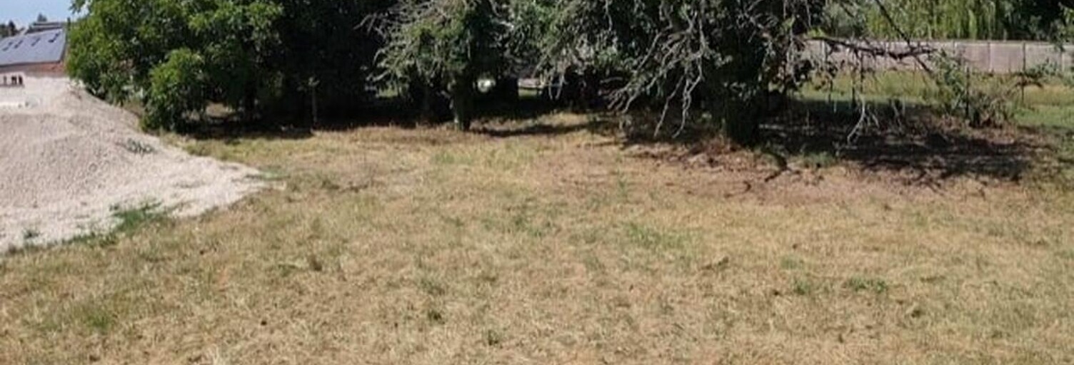Terrain  767 m² à vendre à Les Villages Vovéens (28150)