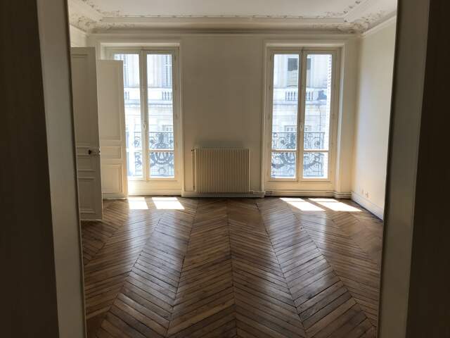 Bureaux à louer 108 m2 - Paris 8ème (Tilsitt) — photo du bien