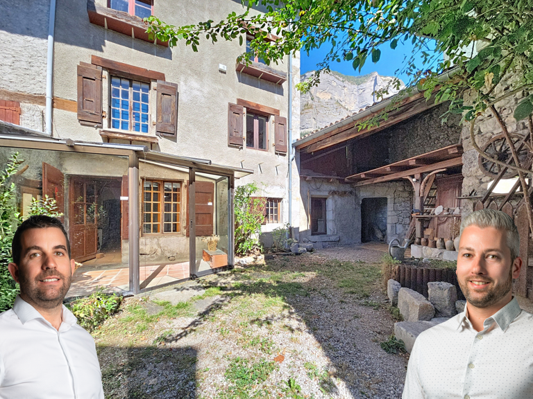 MAISON DE VILLAGE A RENOVER - CROLLES 38920 - AGENCE IMMOBIL — photo 1