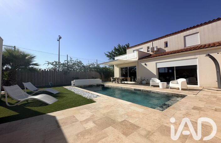 Vente Maison/villa 9 pièces — photo 2