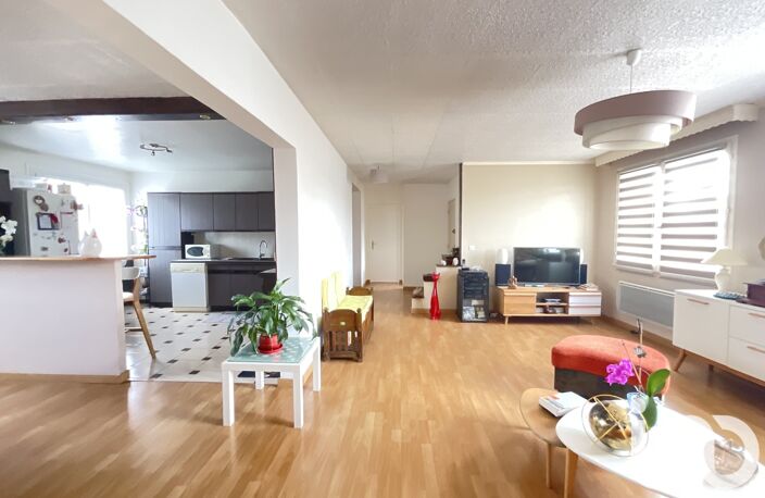 Vente Appartement 4 pièces — photo 3