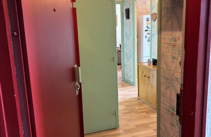 Vente Appartement 4 pièces — photo 2