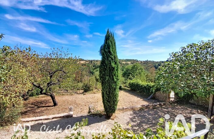 Vente Maison/villa 11 pièces — photo 2