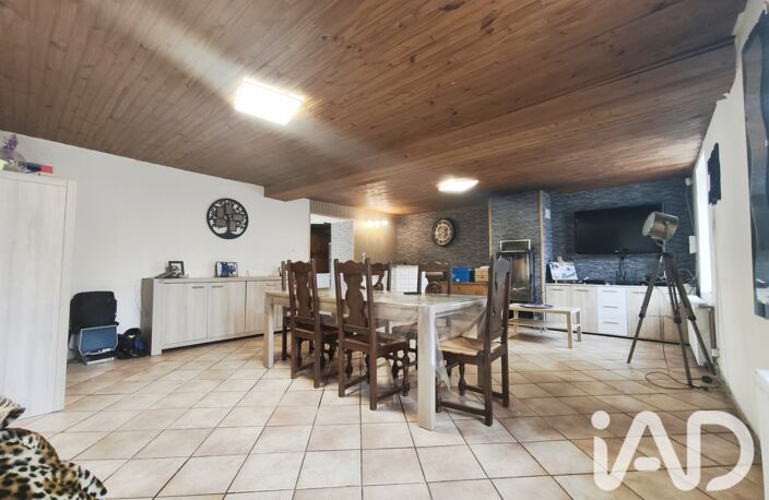 Vente Maison/villa 6 pièces — photo 2