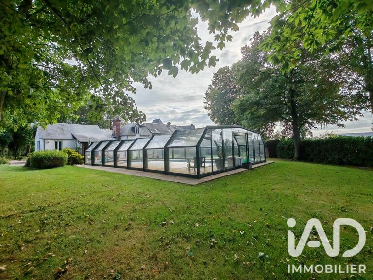 Vente Maison/villa 8 pièces — photo 1
