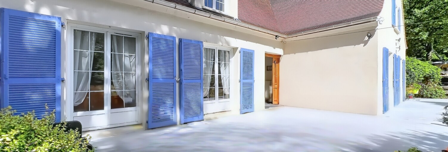Maison 10 Pièces 243 m² à vendre à Bussy-Saint-Martin (77600)