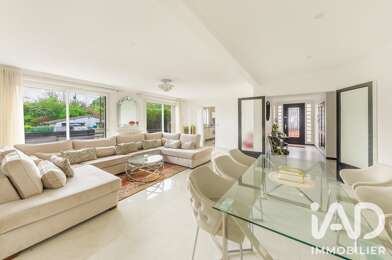 Maison 9 pièces 699000 €