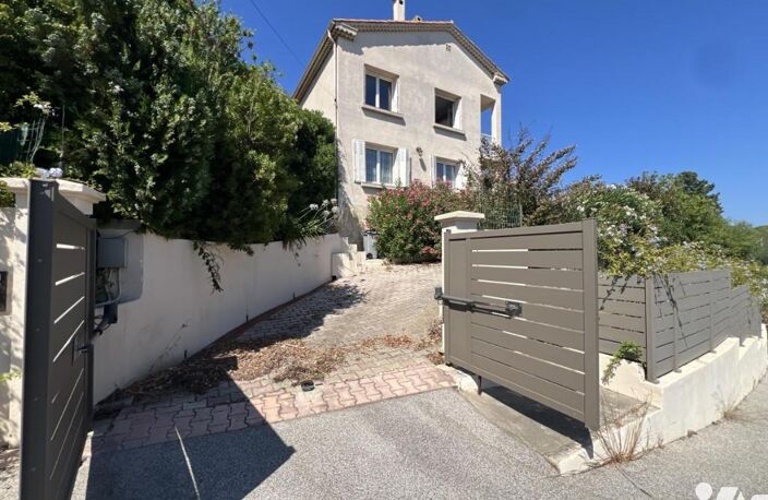 Vente maison 5 pièces 147 m² Cavalaire-sur-Mer (83240) — photo 2