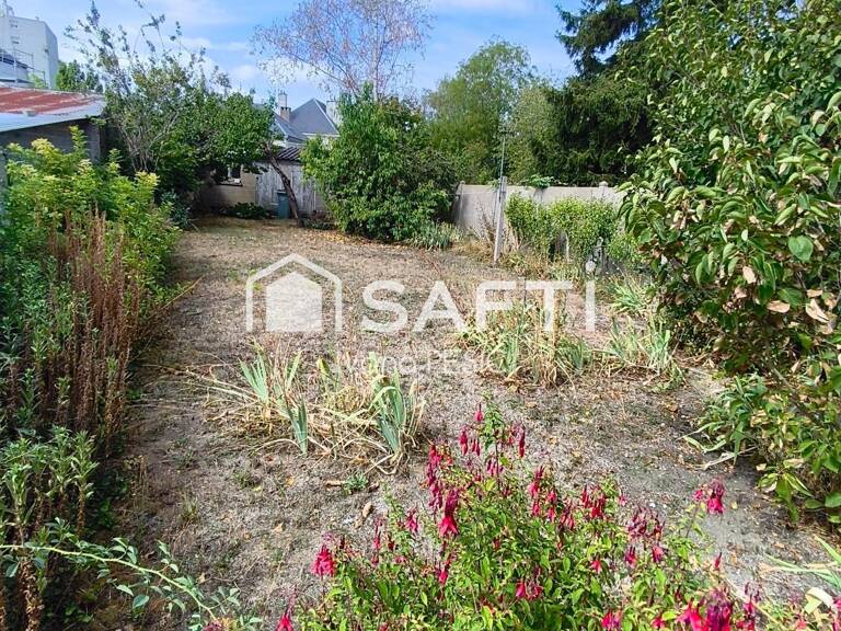 Orléans Nord, maison familiale des années 50 + jardin — photo 1