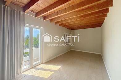 Appartement 8 pièces 418000 €