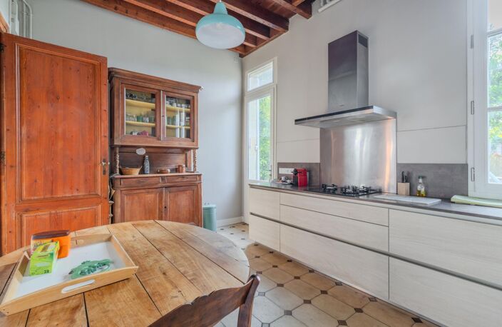 Élégante maison bourgeoise en pierre avec jardin intime au cœur de Saint-Augustin — photo 5